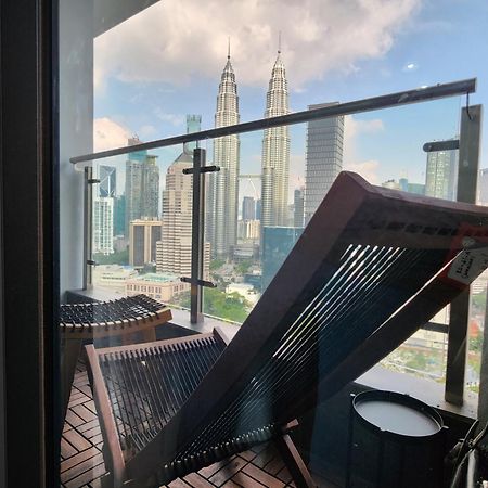 Legasi Kampung Baru Guest House By Rumahrehat Twin Tower View Kuala Lumpur Exterior photo